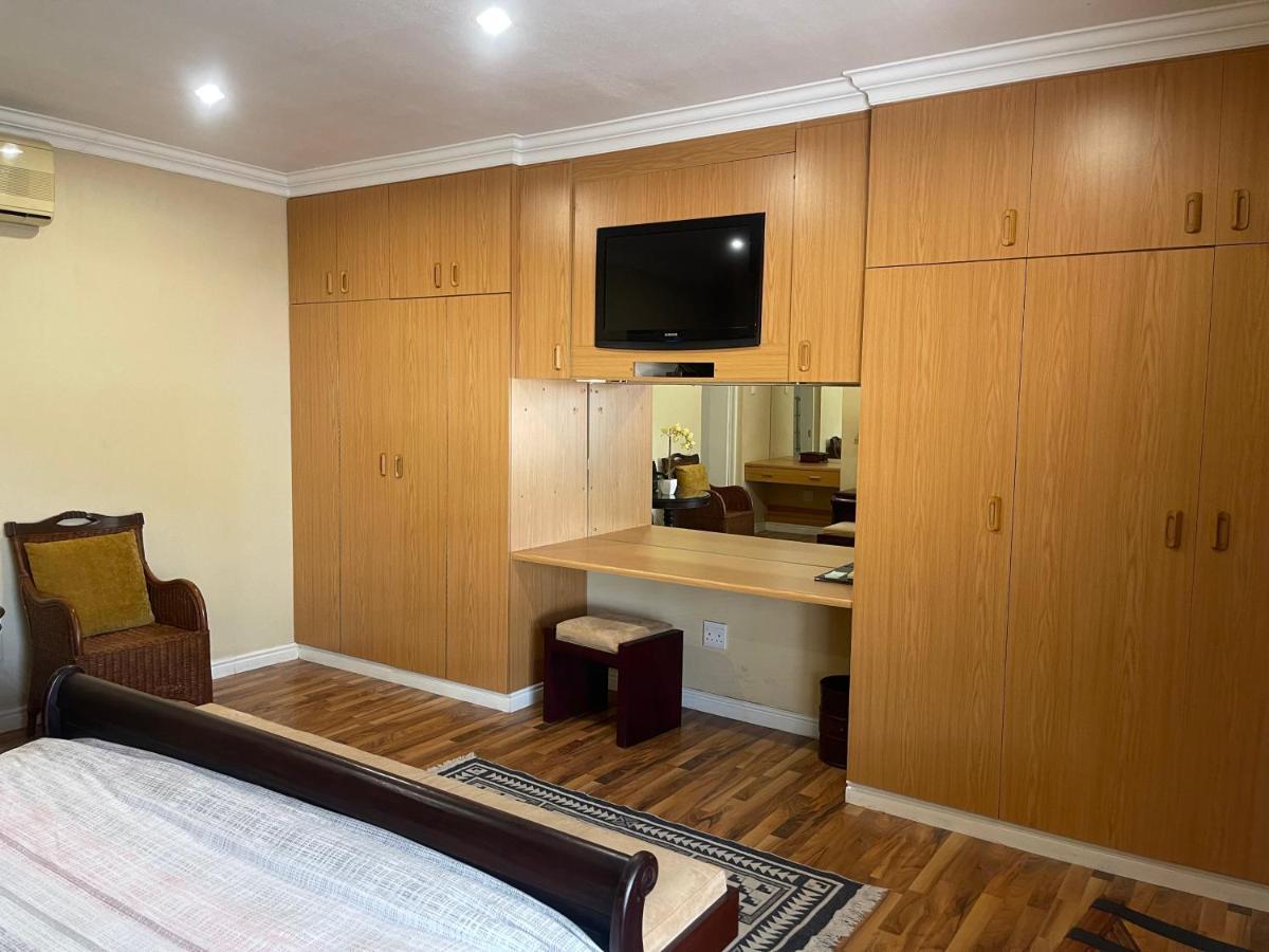 Upper Room Guesthouse Kirkwood Ngoại thất bức ảnh
