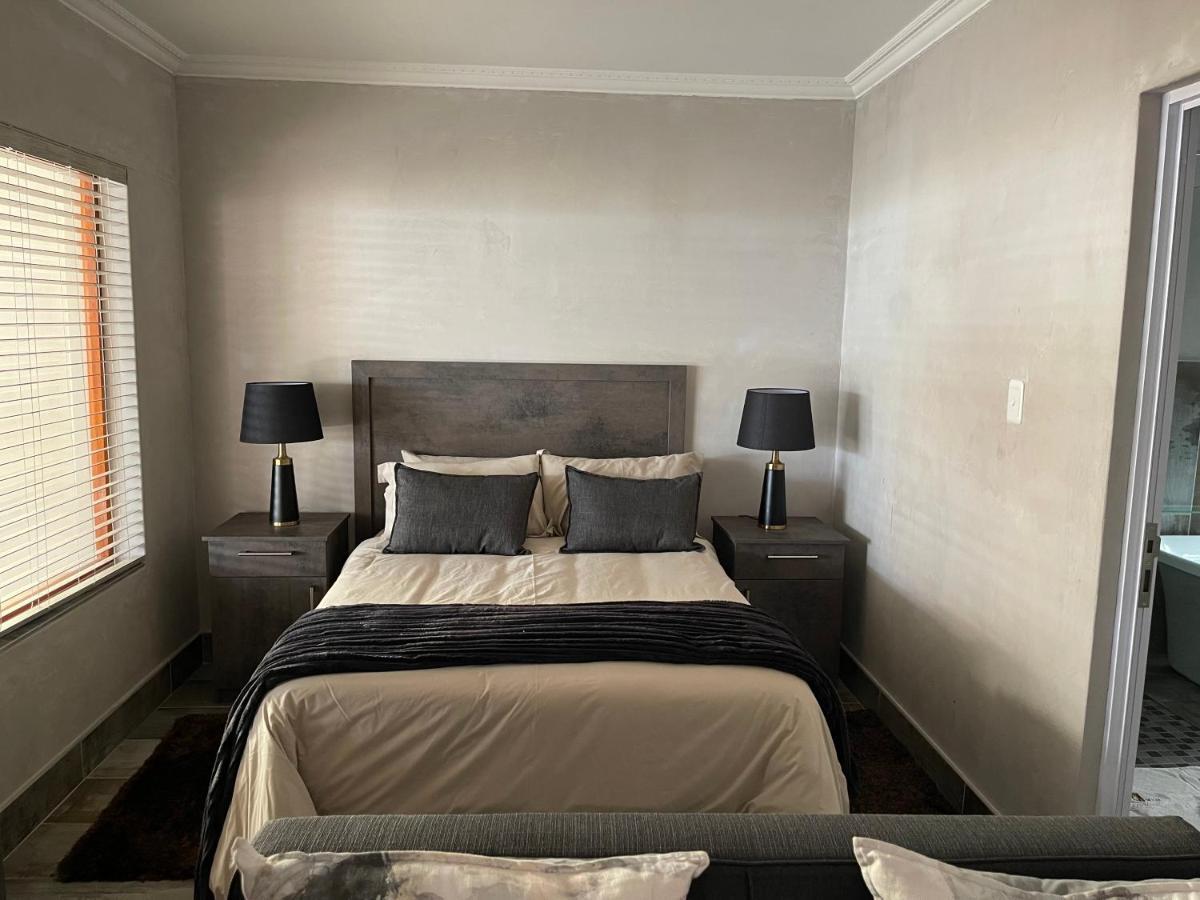 Upper Room Guesthouse Kirkwood Ngoại thất bức ảnh